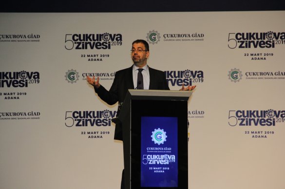 2019 Küresel ve Bölgesel Belirsizliklerin Ortasında Türkiye Ekonomisi